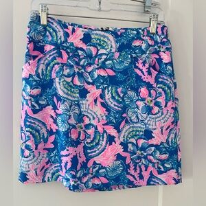 Lilly Pulitzer Floral Patterned Skirt in Blue and Pink